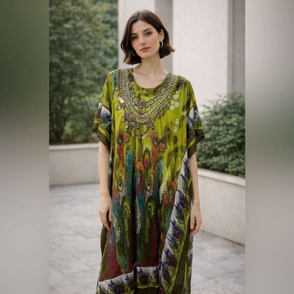 Gold Coast Women’s Elegant Green Peacock Print Kaftan Maxi Dress NWT *Read*